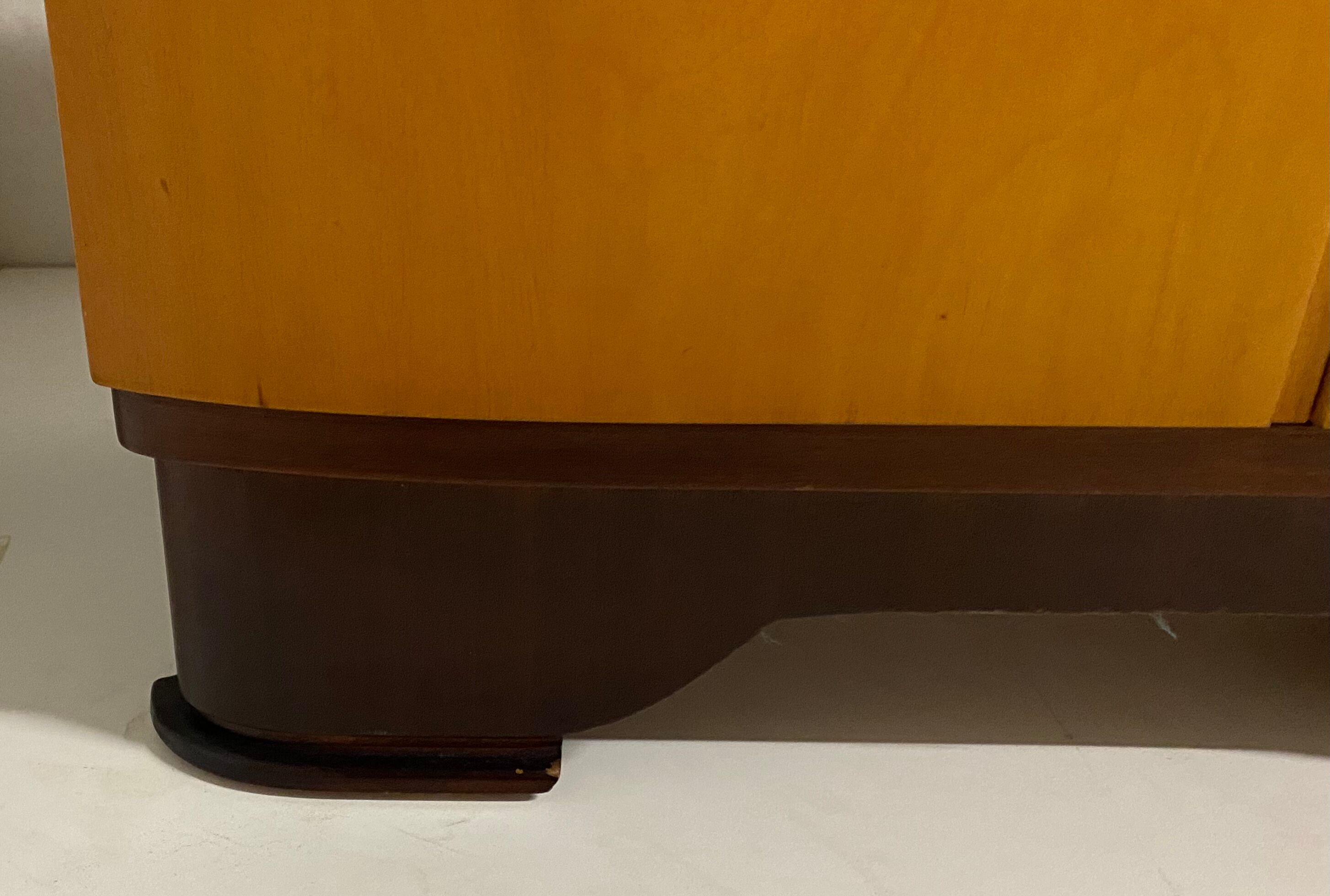 Pair of bedside table art deco