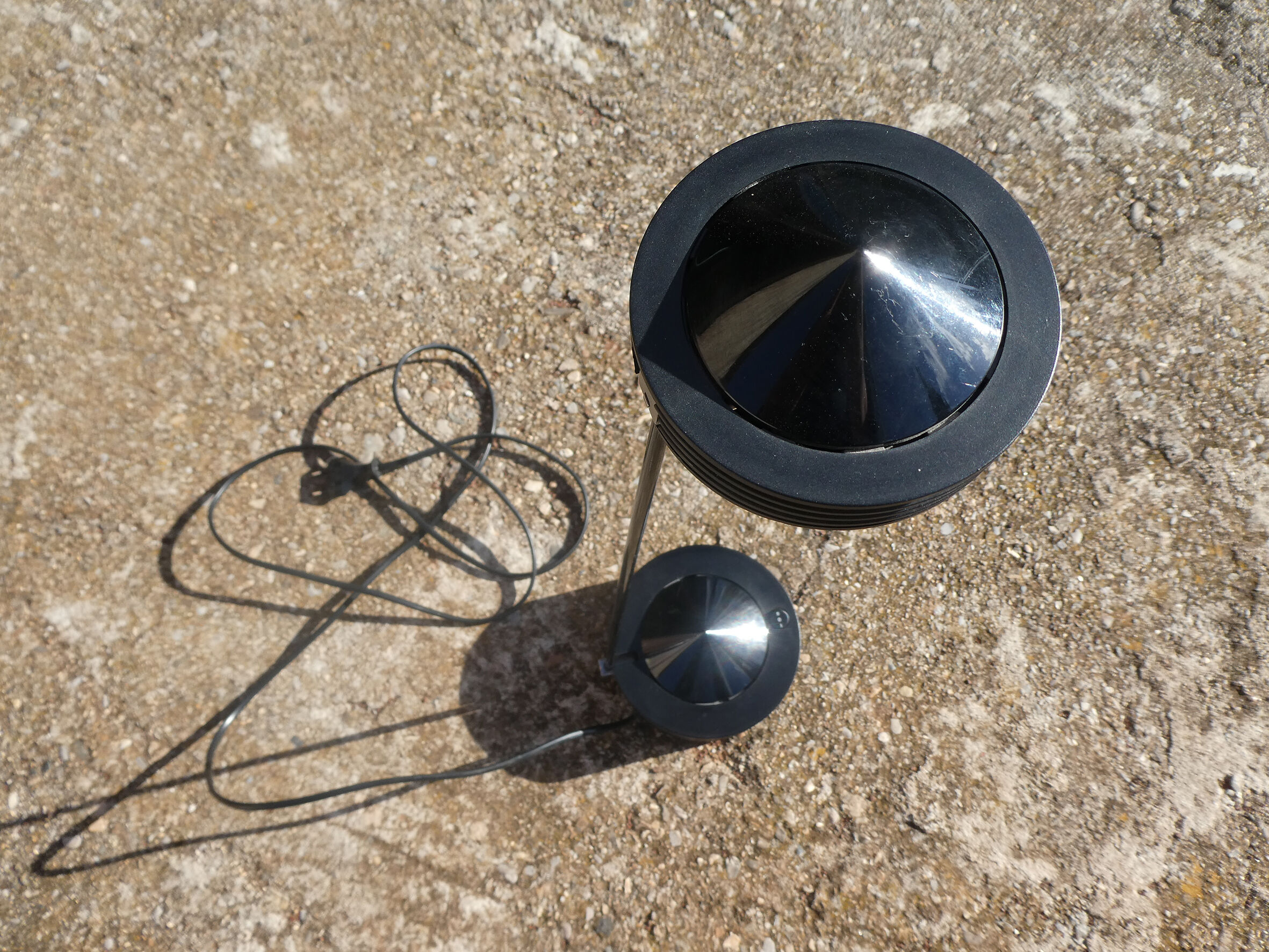 lugano desk lamp from e lite by targetti black