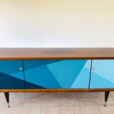 Graphic line in macassar 1960