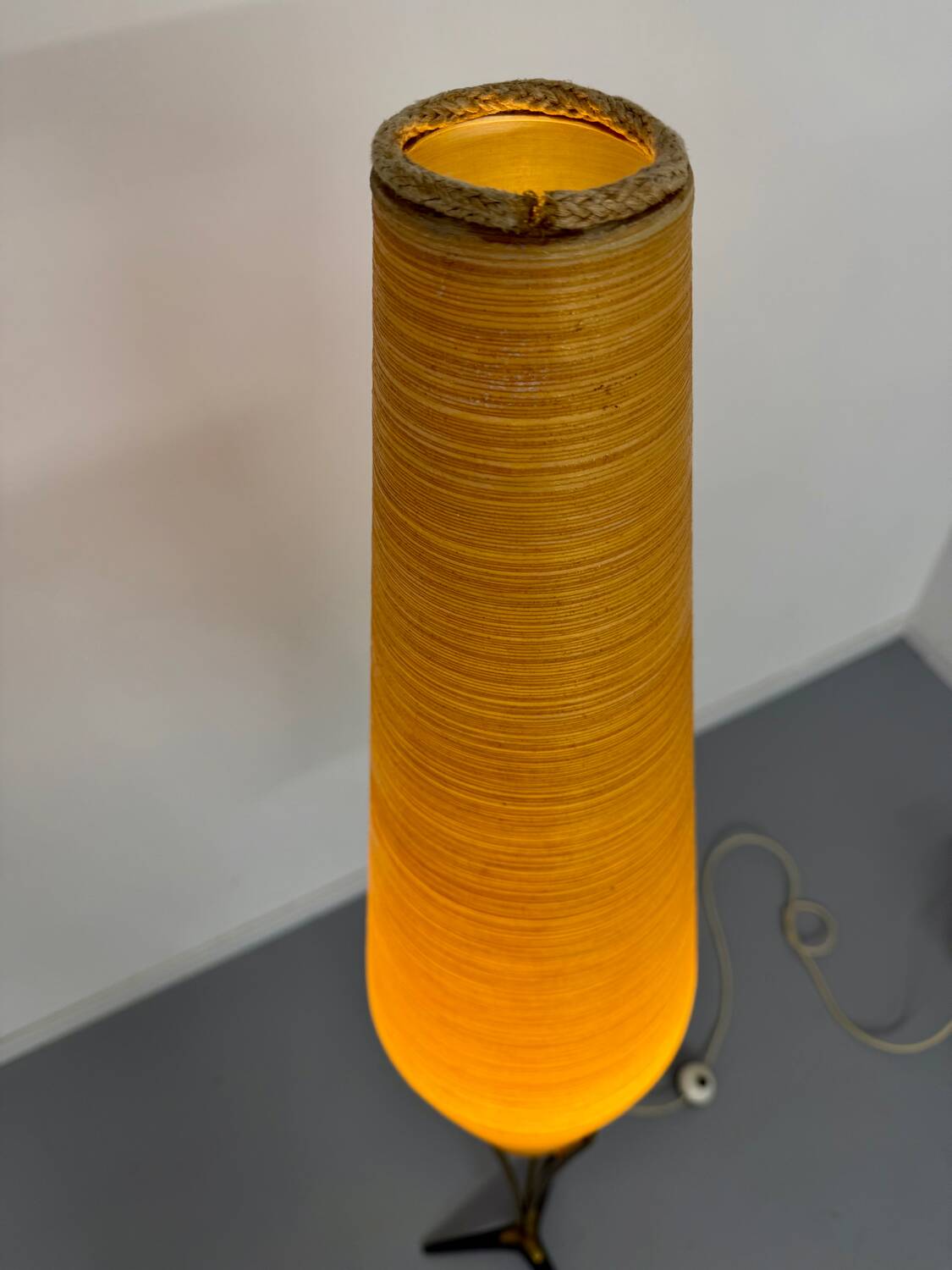 Antique brass and fiber amphora floor lamp from the 60s vintage design