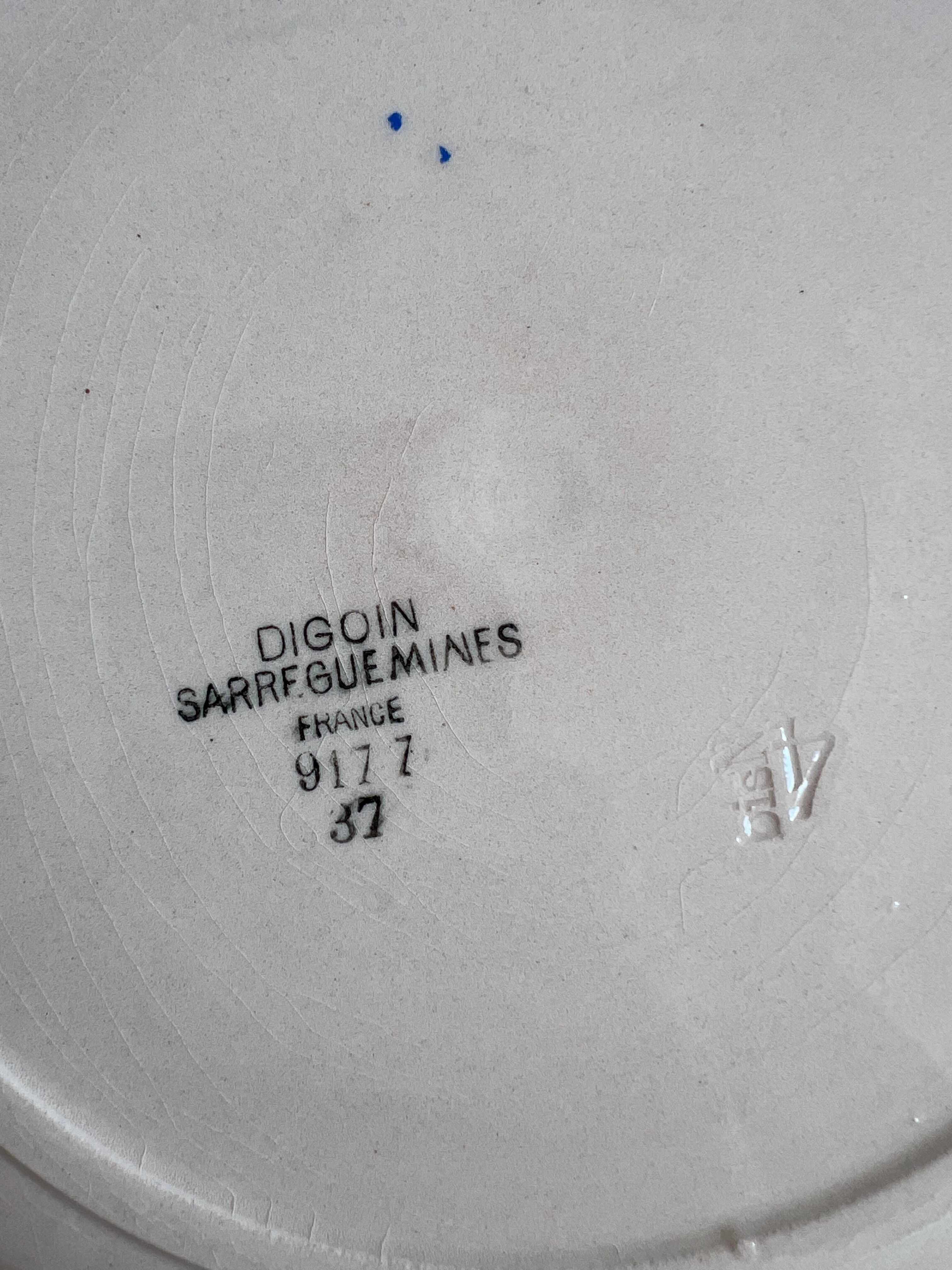 Presentation plate Sarreguemines and Digoin hand-painted