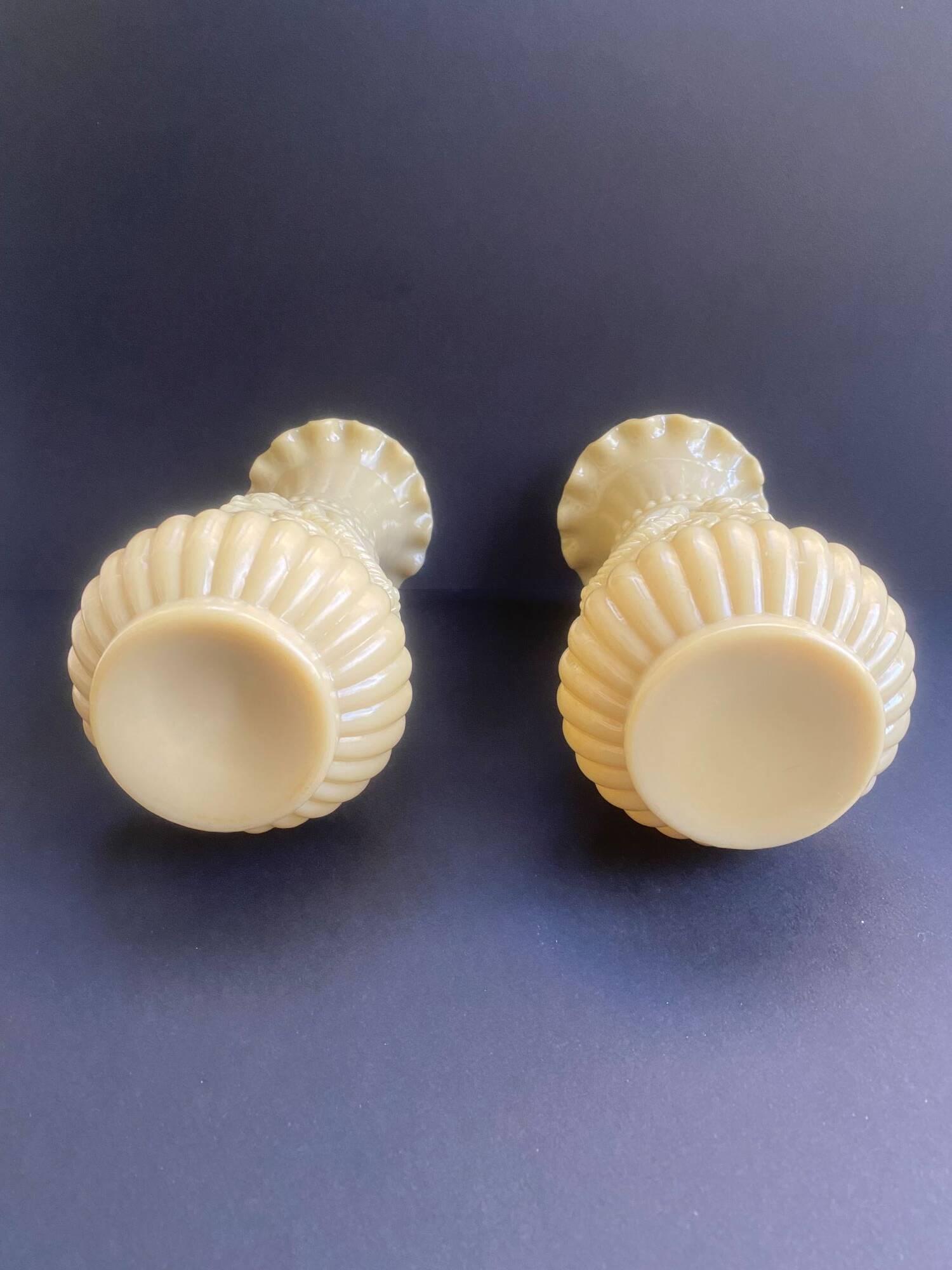 Pair of vintage Vierzon beige opaline vases