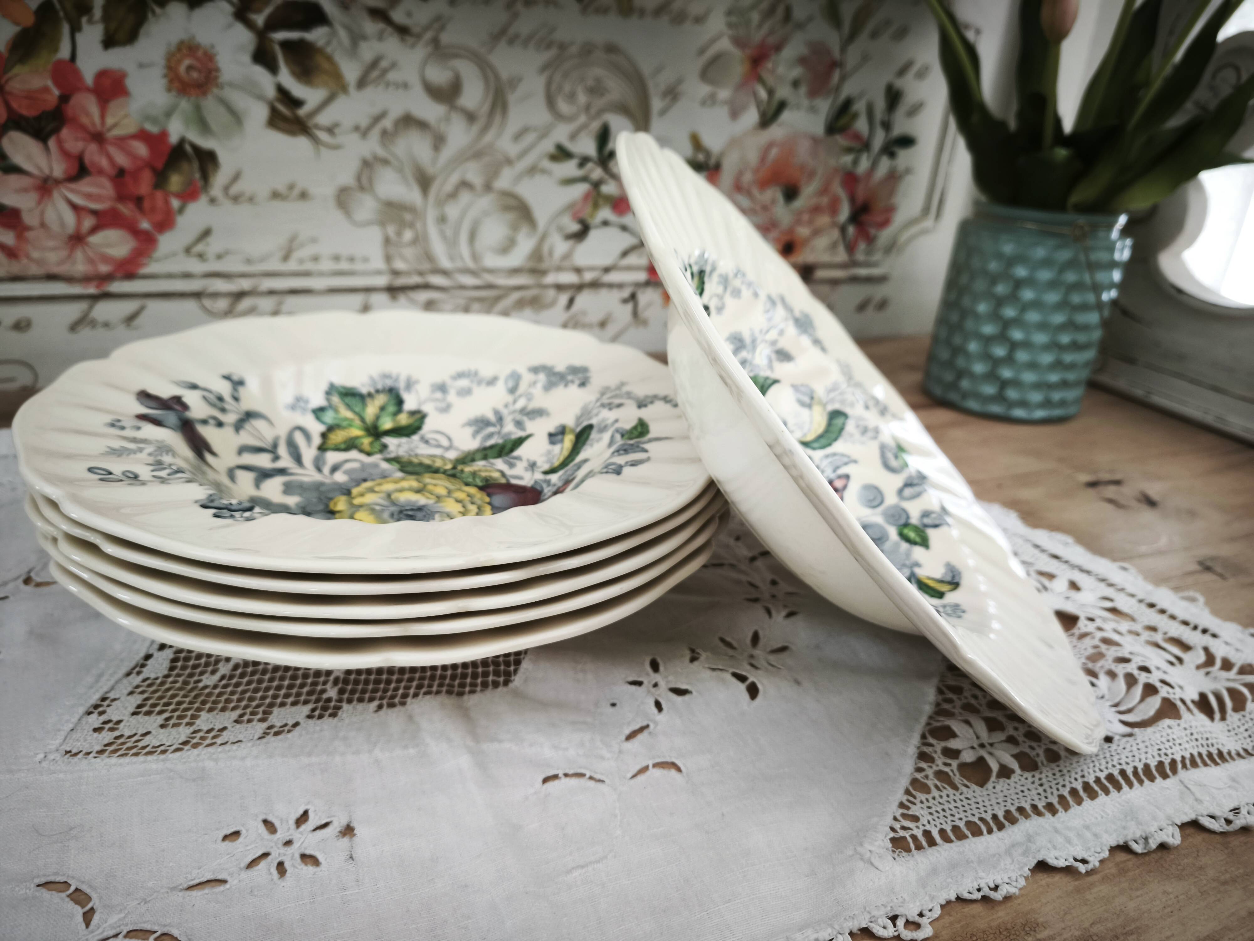 Set of 6 Royal Doulton deep plates in the Kirkwood pattern.