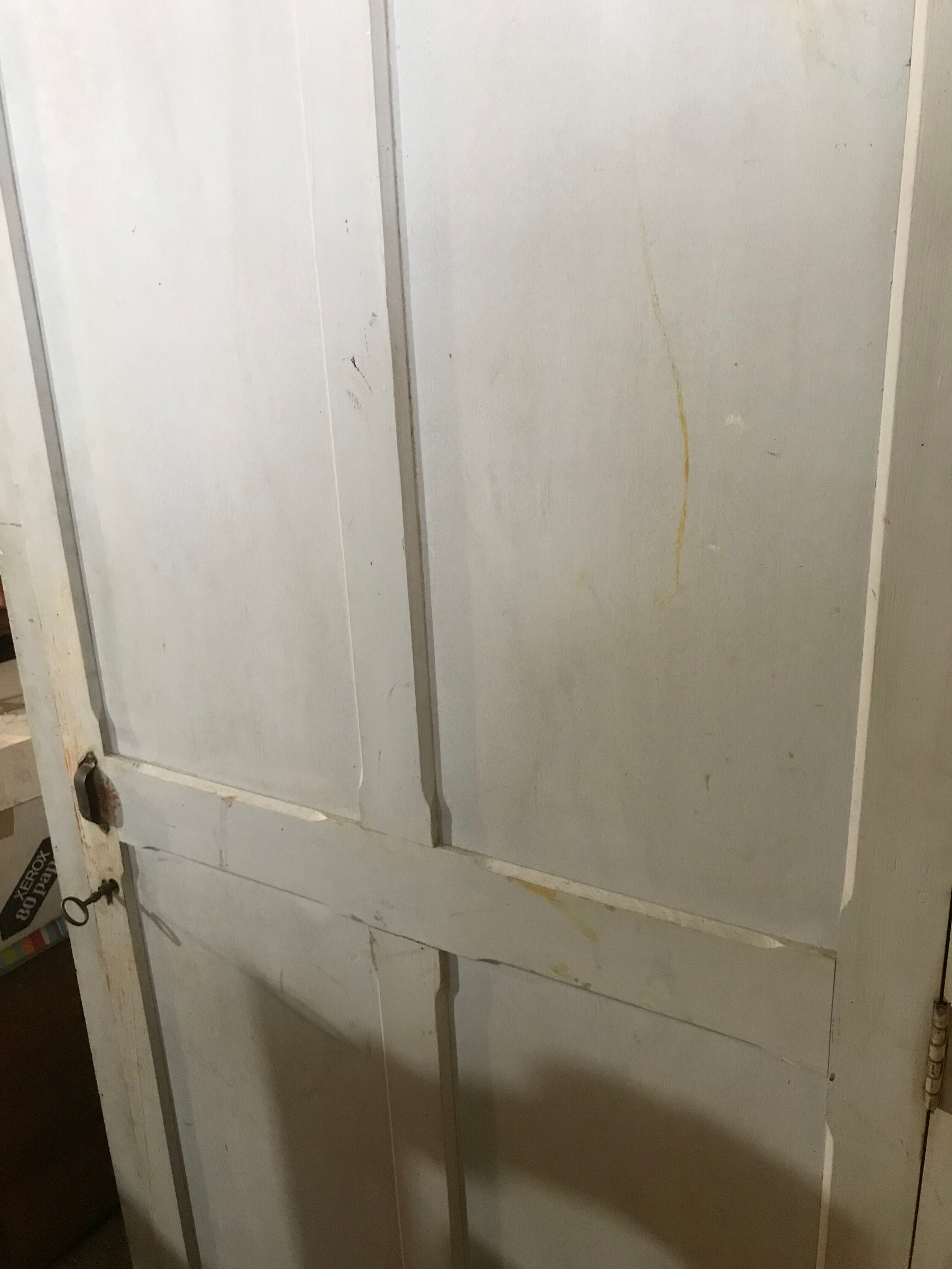 Parisian wardrobe one door