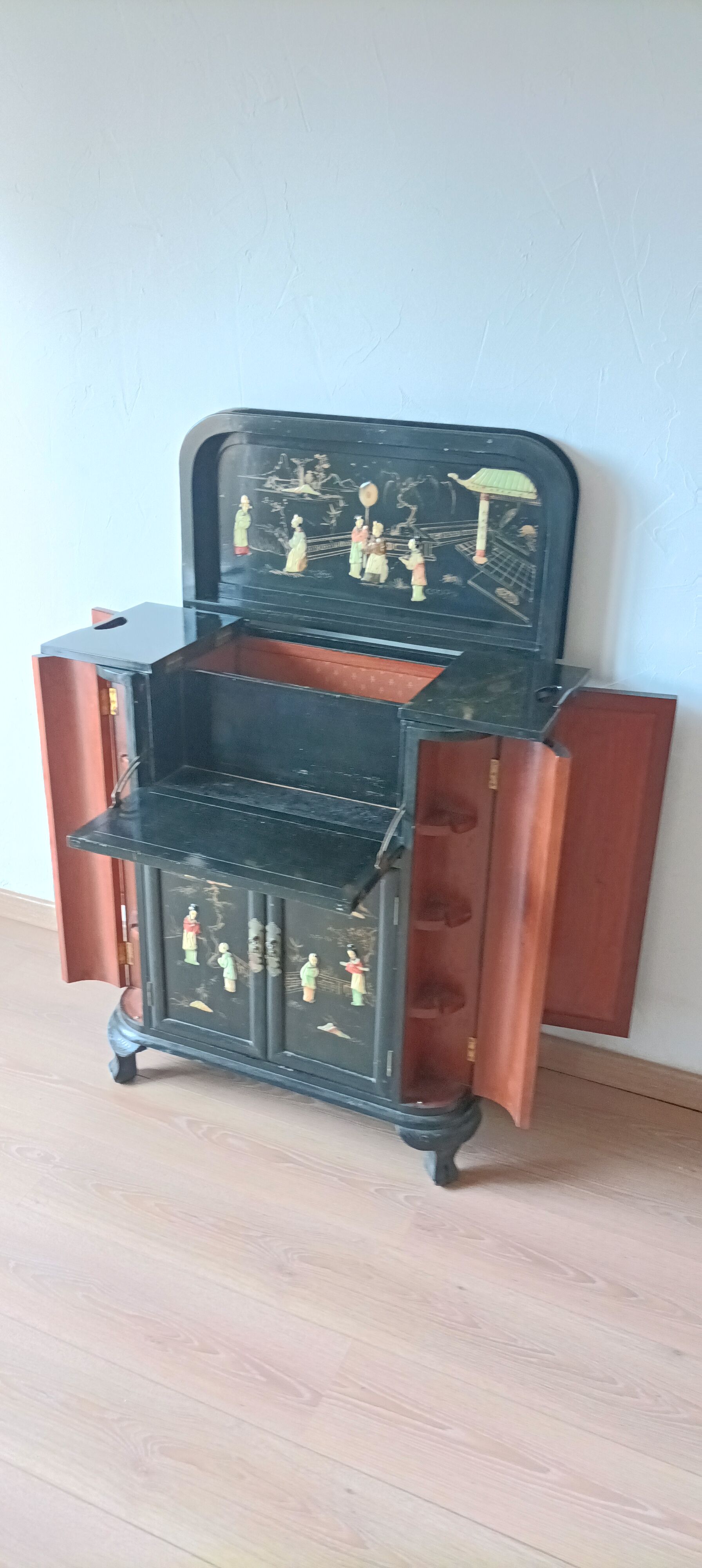 Chinese bar furniture
