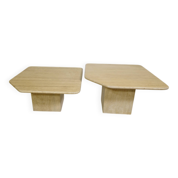 Tables gigognes en travertin, ensemble de 2, années 1970