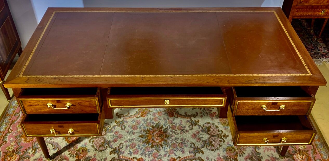 Louis xvi style office