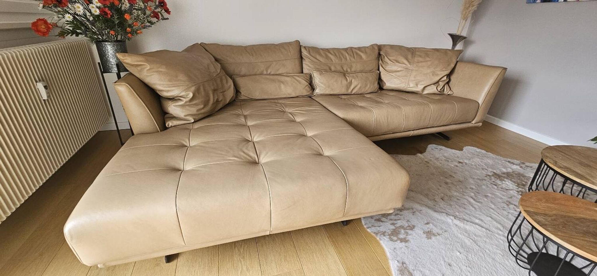 Corner sofa