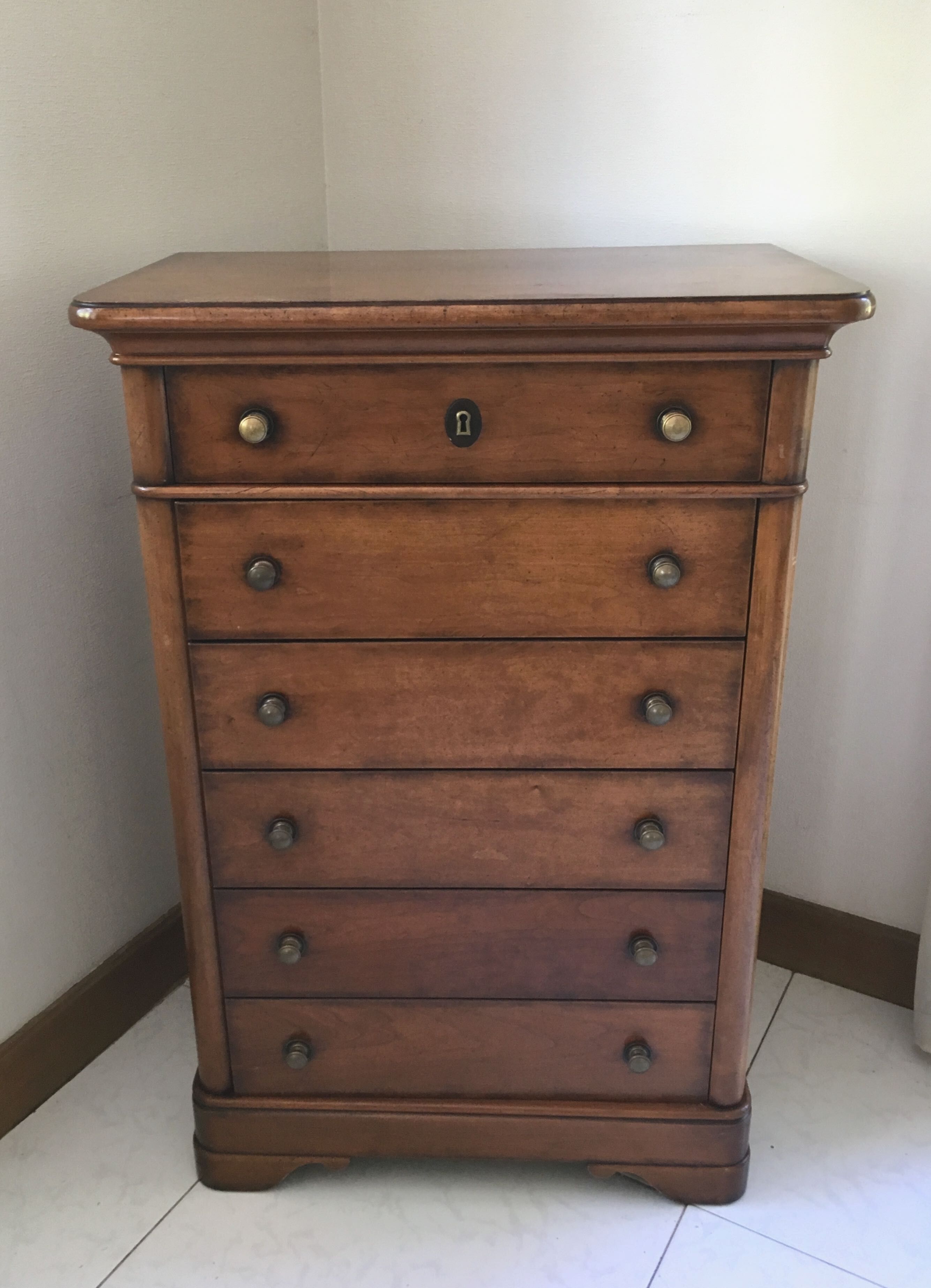 Commode vinyl cabinet 60s
