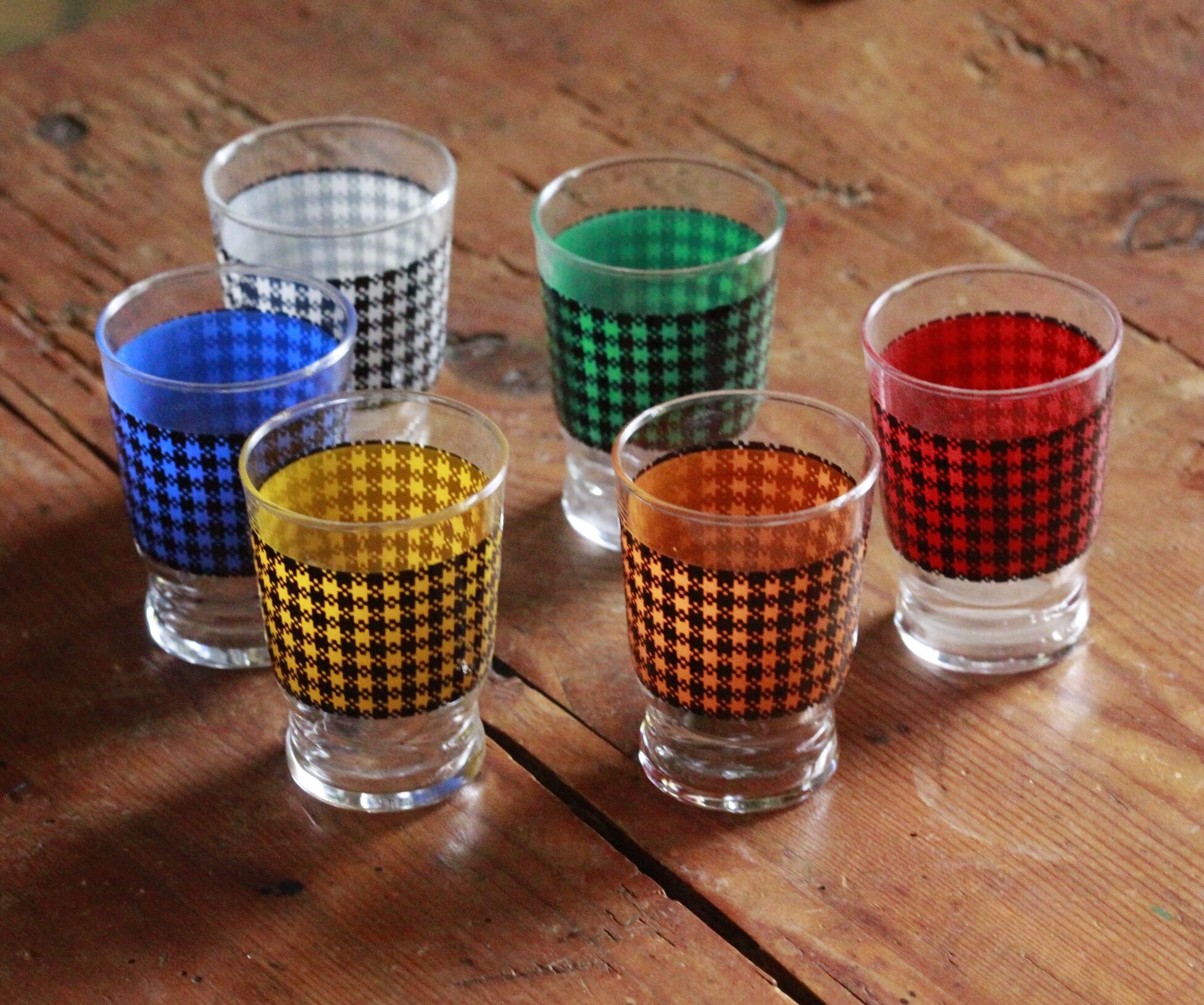 Set of 6 antique glasses