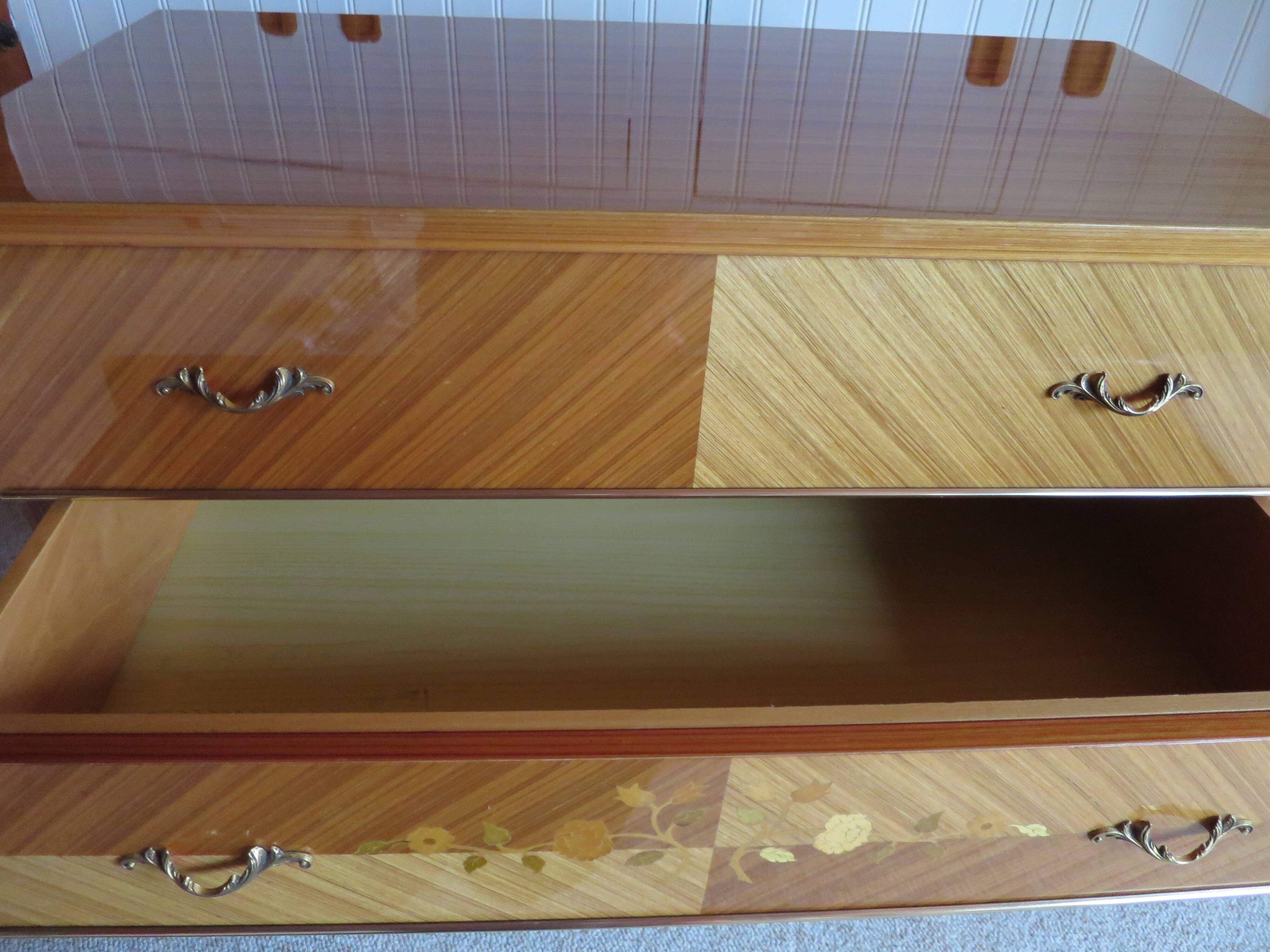 3-drawer chest of drawers - 60s - vintage - marquetry effect - spinning top feet