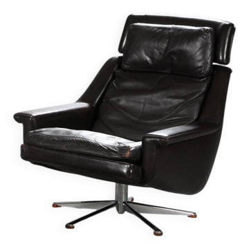 Vintage Danish mid-century Werner Langenfeld leather lounge chair 1970s
