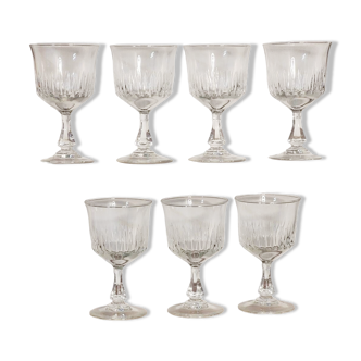 Verres à pied vintage