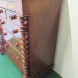 Scottish mahogany chest of drawers from 1880