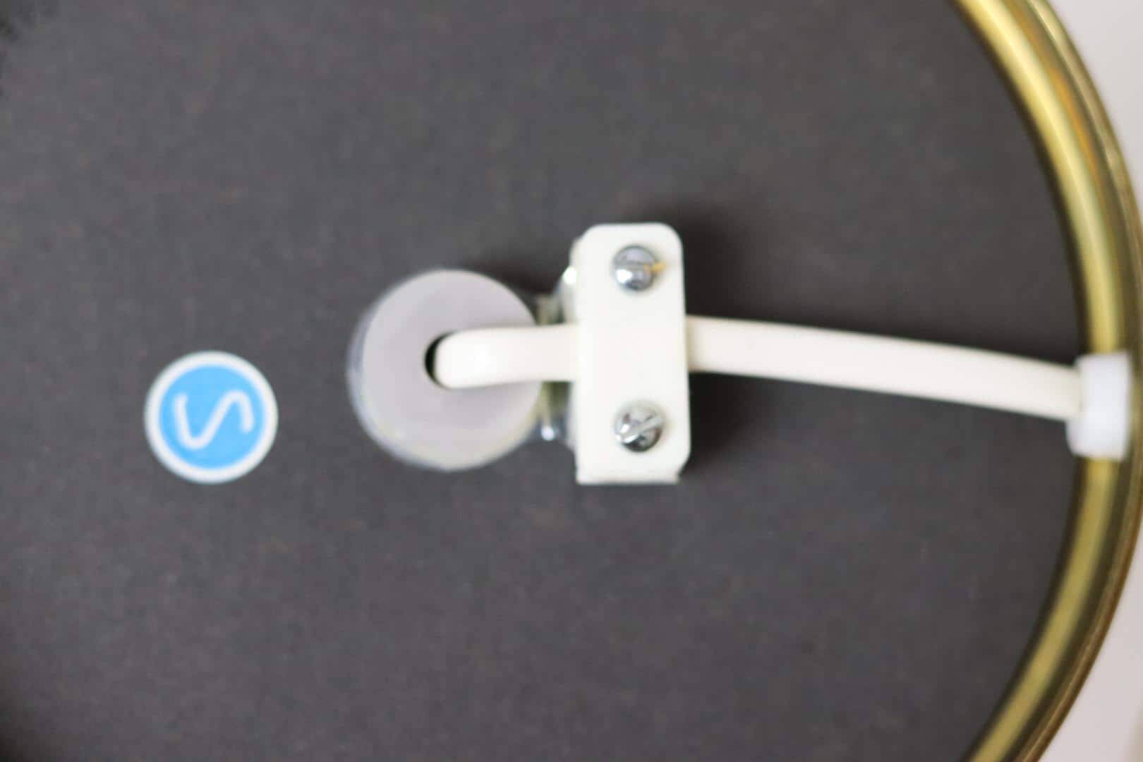 Paire de lampes suédoises en laiton du milieu du siècle