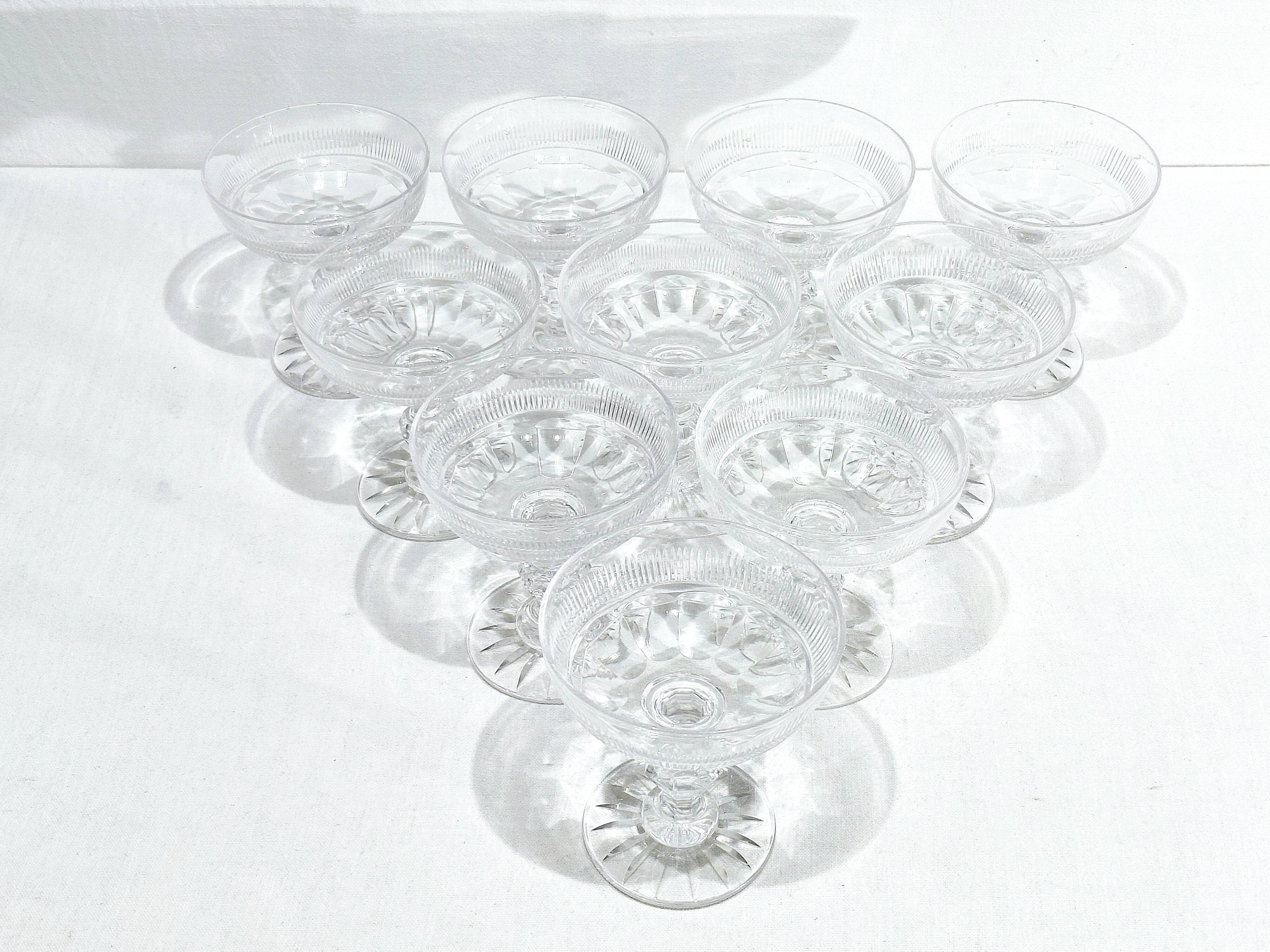 Baccarat - 10 champagne glasses catalogue 1841