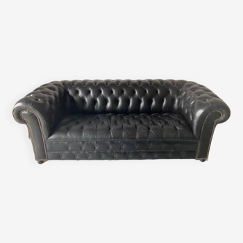 Canape chesterfield cuir noir vintage