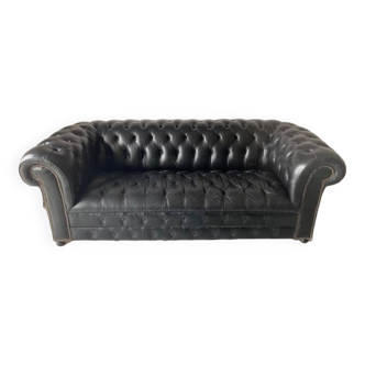 Canape chesterfield cuir noir vintage