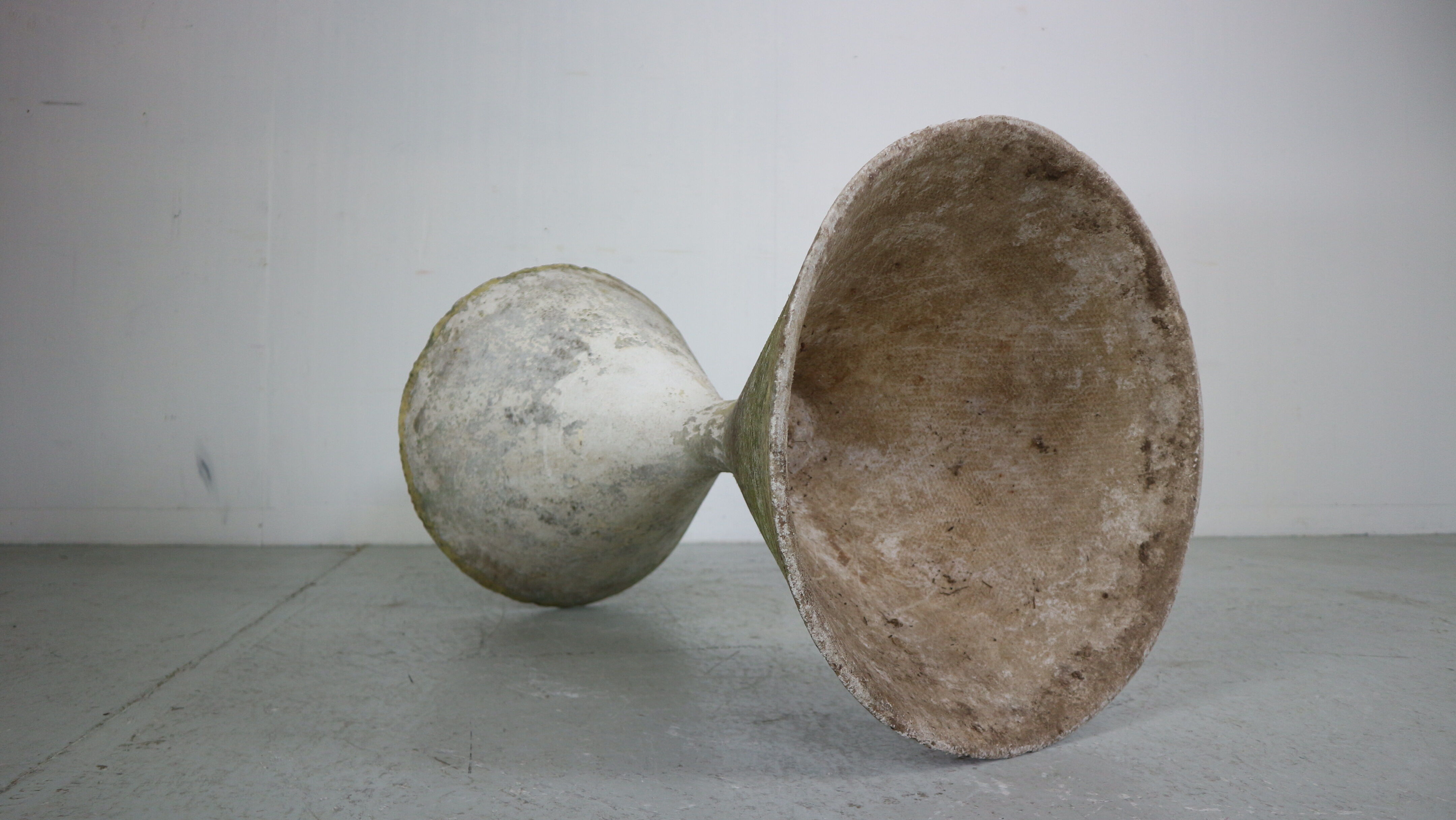 Swiss diabolo planter, Anton bee design assisted by Guhl, 1954