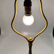 Antique lamp known as a lyre in bronze and marble from the late 19th century.