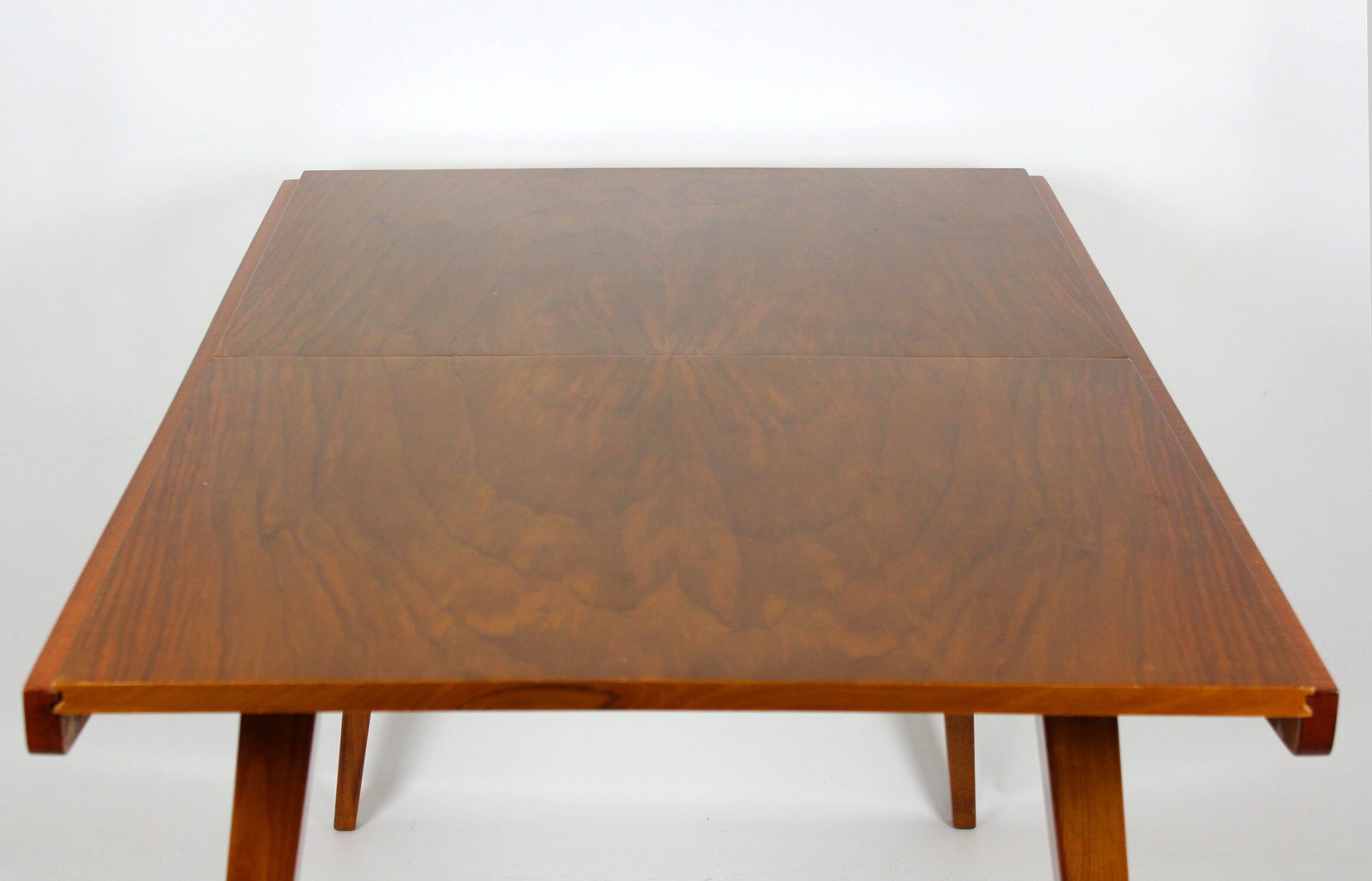 Table from Tatra, 1960