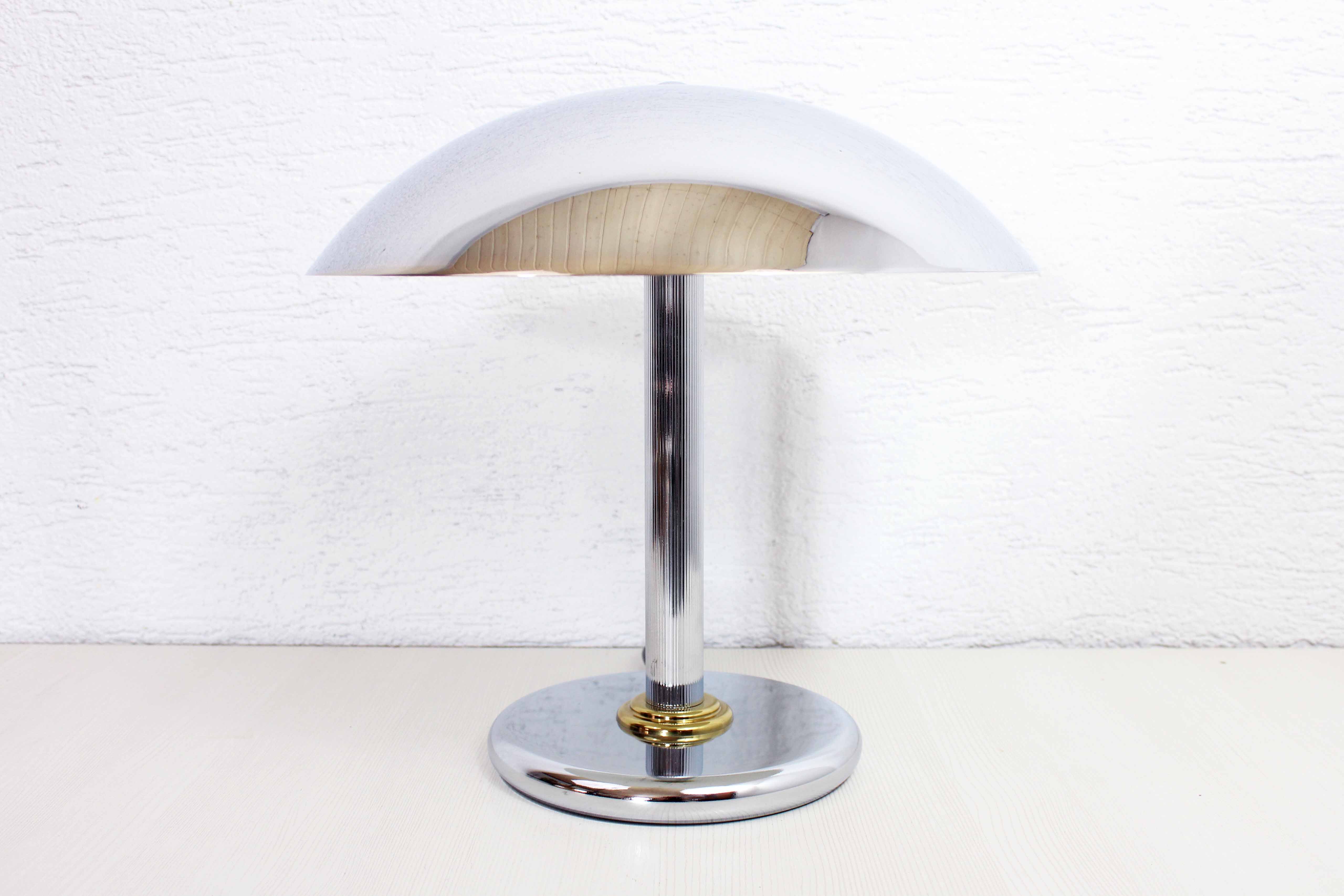 Lampe champignon en métal chromé