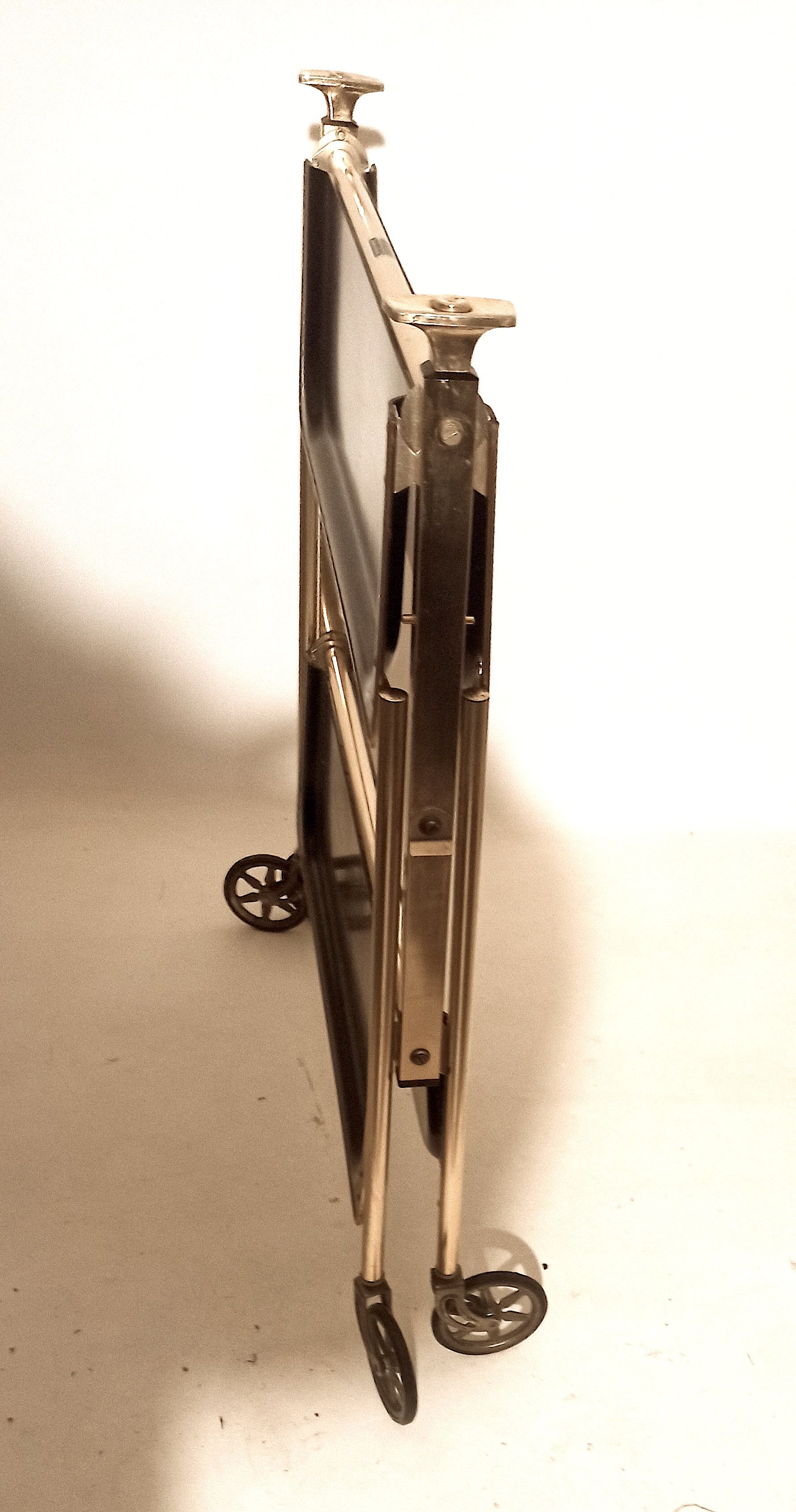 Foldable black foldable rolling service 50s