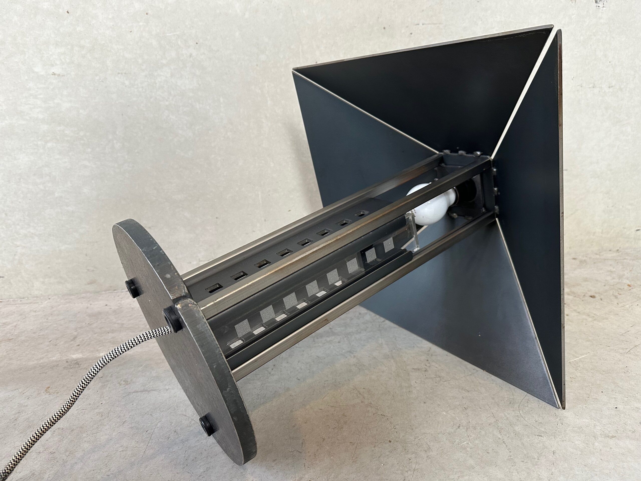 Steel design table lamp