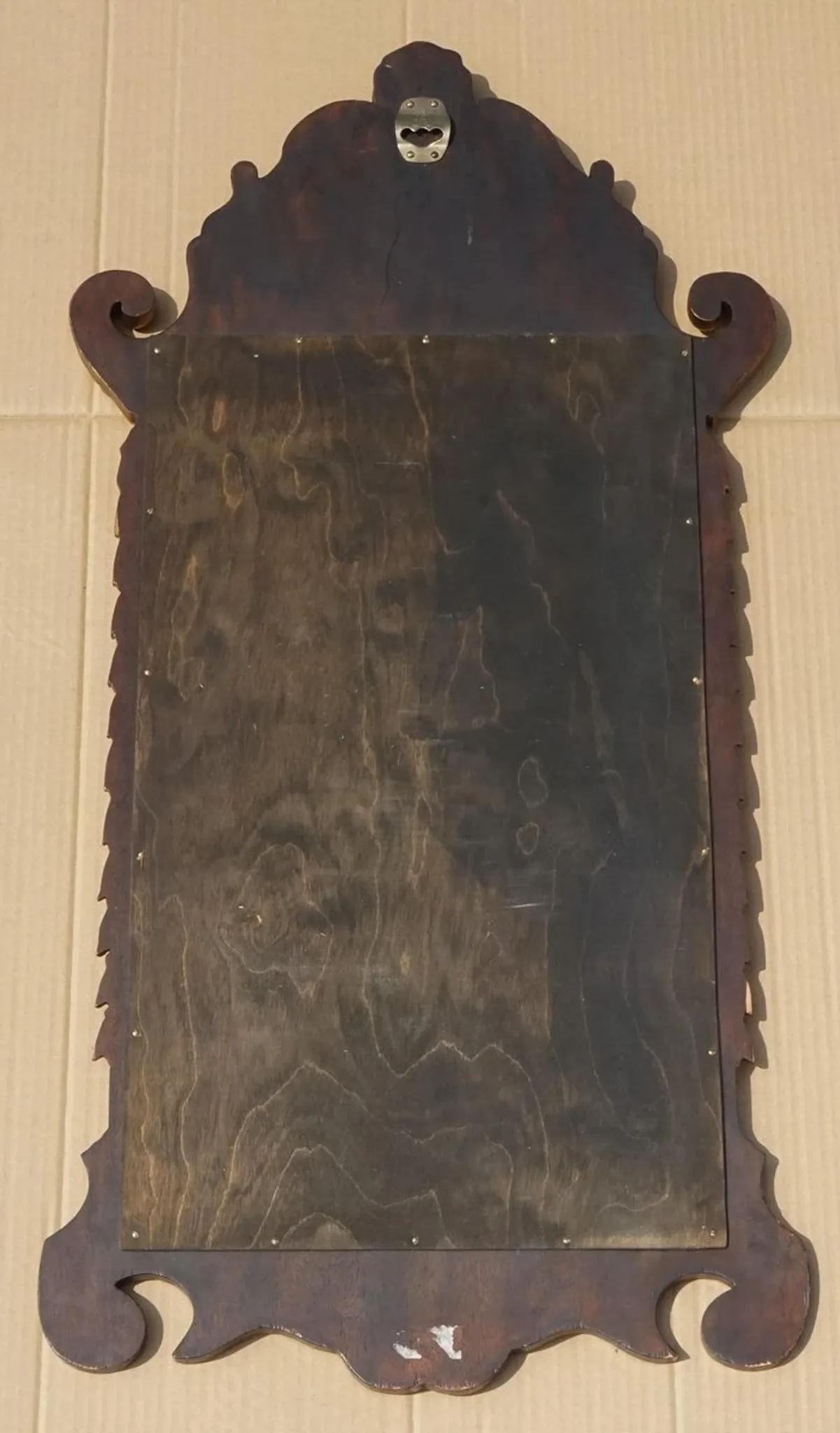 Antique Georgian Style Wall Mirror in Carved and Gilded Walnut