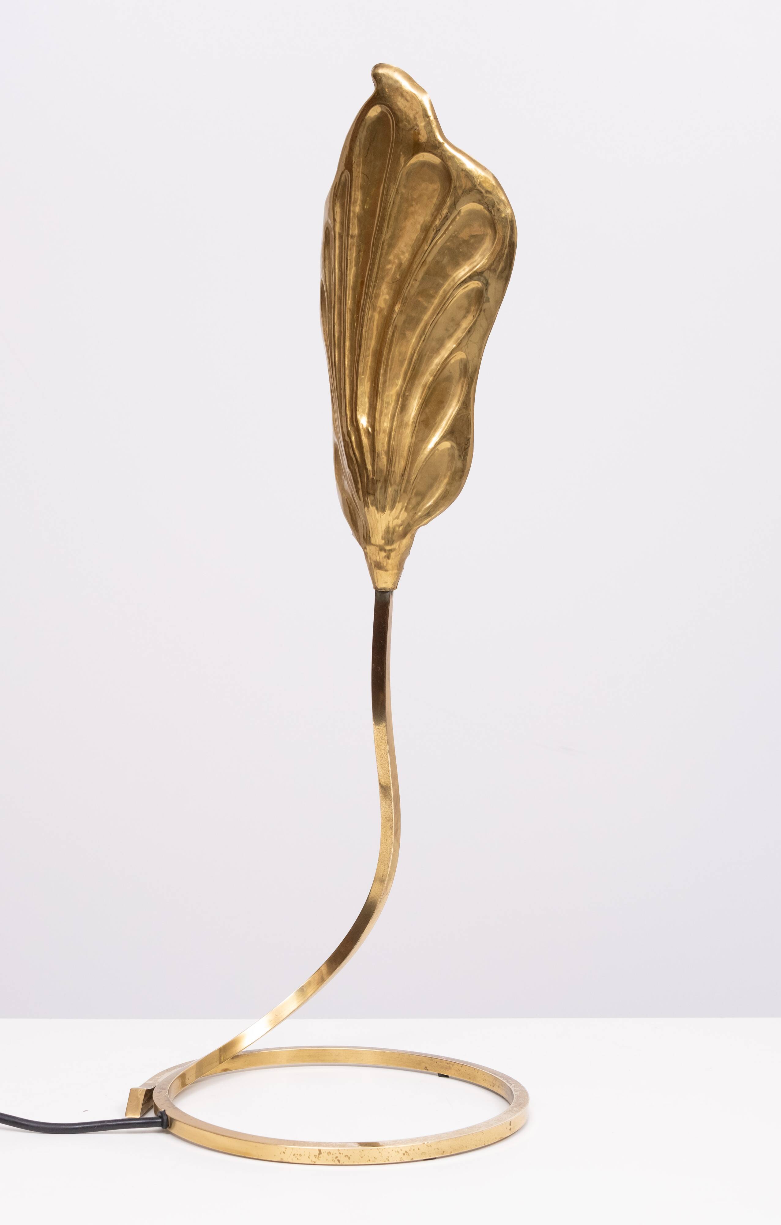 Pair Brass leaf table lamps design by Carlo Giorgi & Tommaso Barbi 1970s