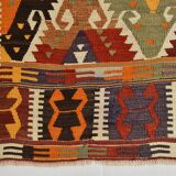 5x9 Geometric Style Vintage Kilim Rug,