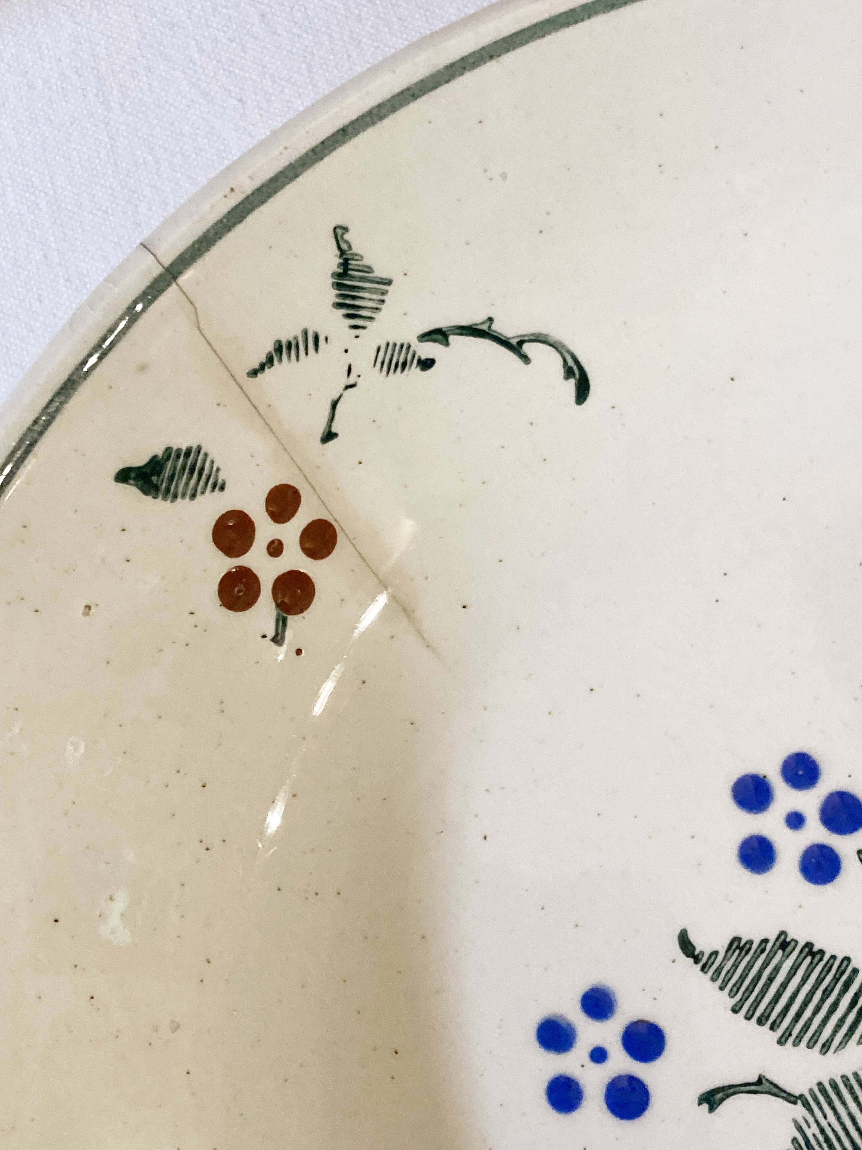 Deep plates, Saint-Amand earthenware, Bill model