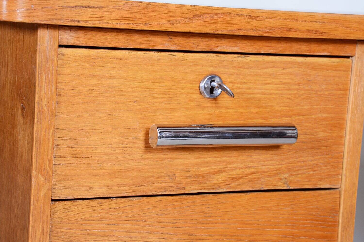 Bauhaus Oak Writing Desk attributed to Jindřich Halabala for Up Závody, 1930s