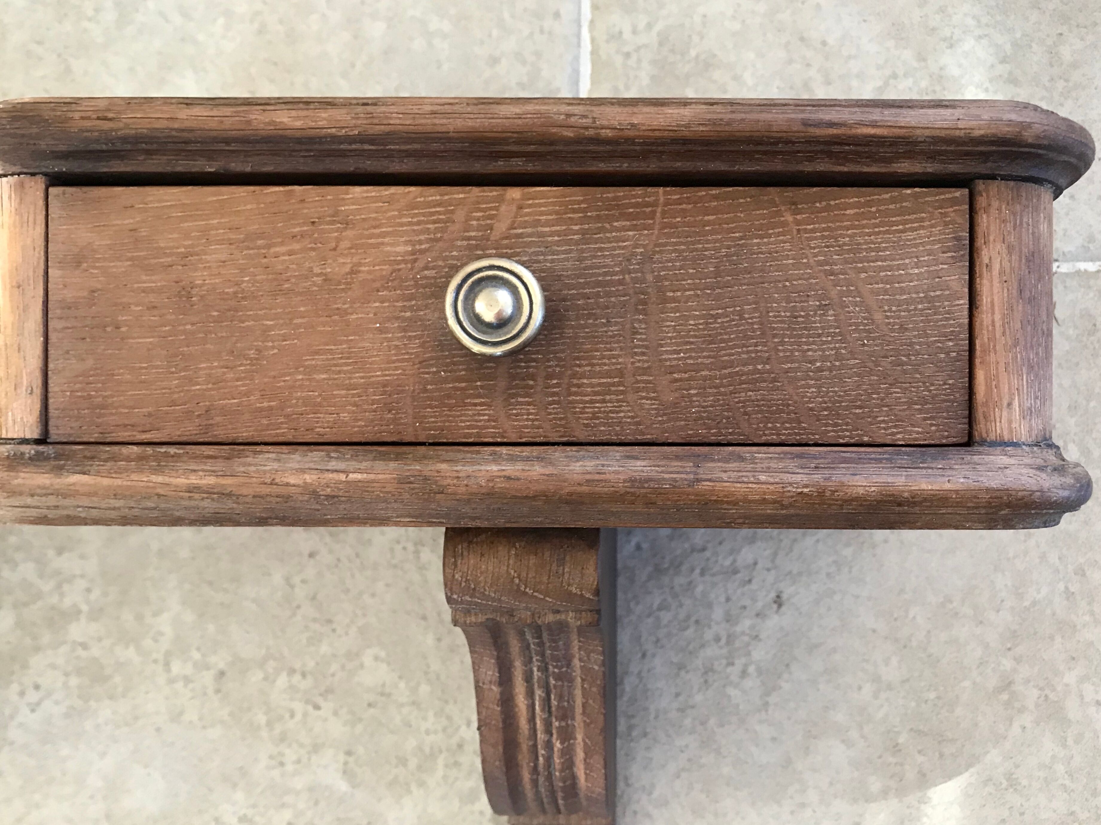 Pair of hanging bedsides