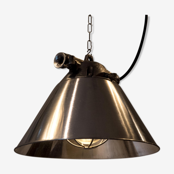 Polish pendant lamp fully polished