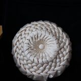 Round cushion in pleated satin fabric, diameter 39 cm