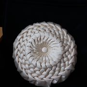 Coussin rond tissu satiné plissé diametre 39 cm