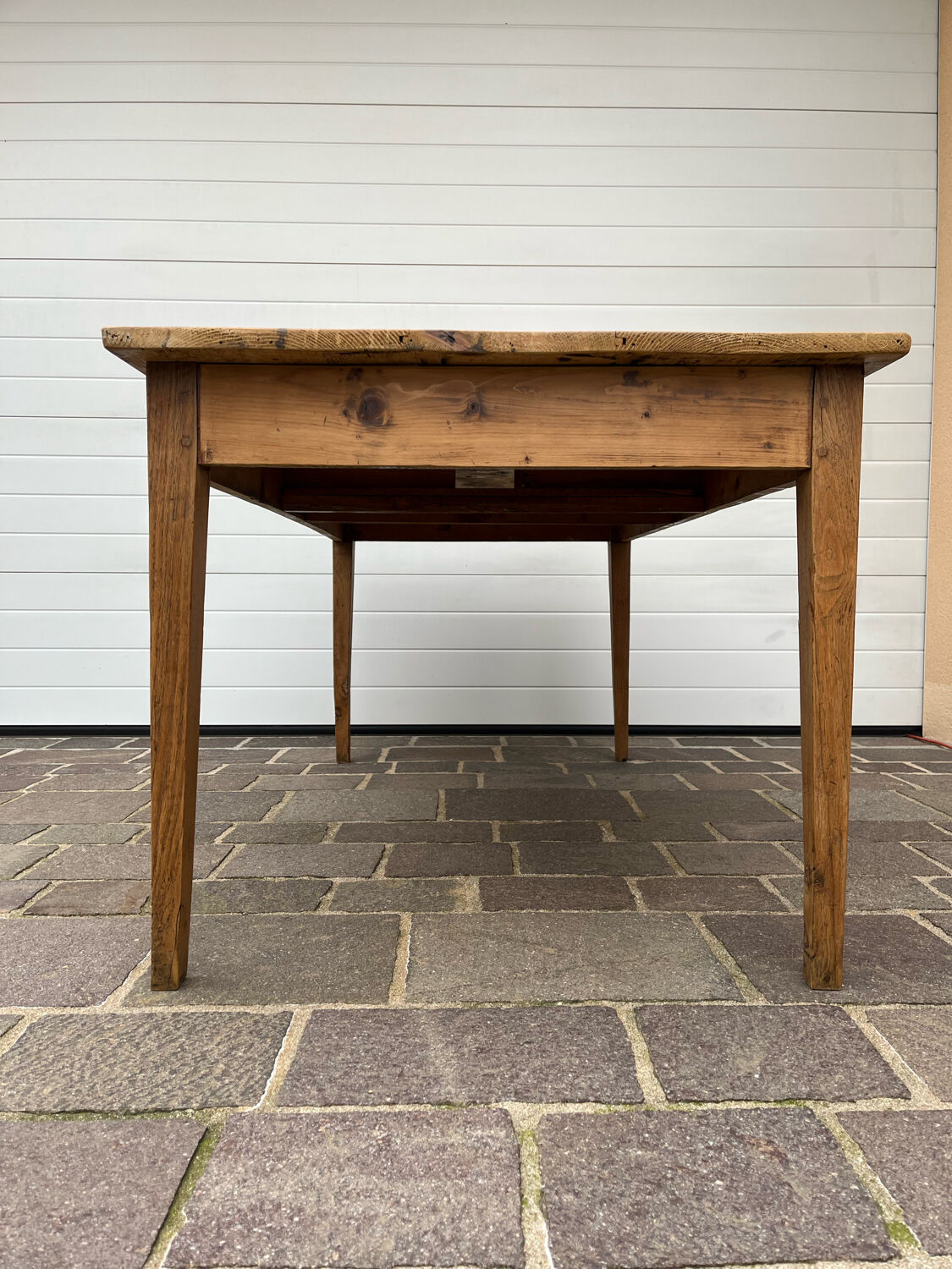 Farmhouse table