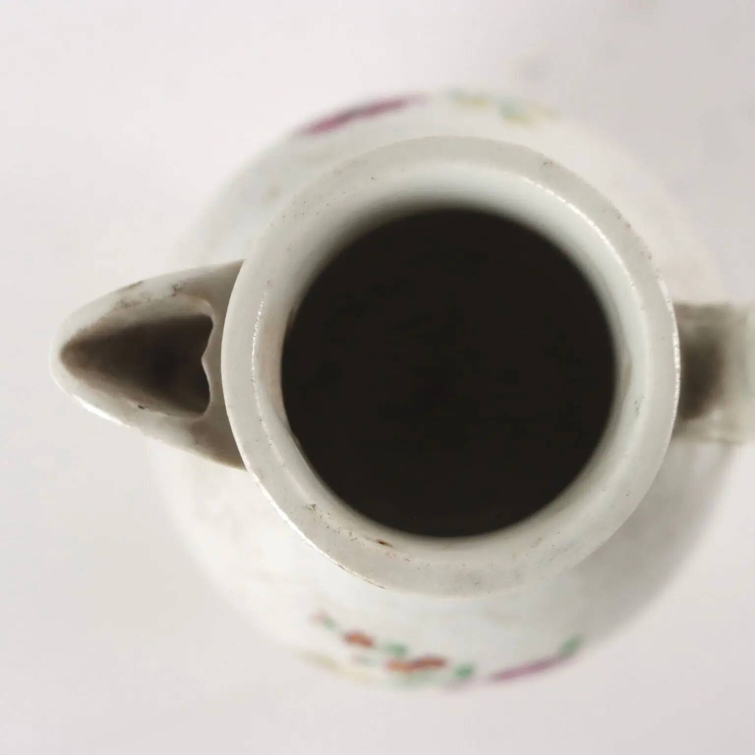 Antique white porcelain coffee pot from Vienna, painted, 18th century.