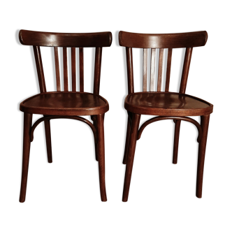 Pair of curved wooden bistro chairs 4 50s bars