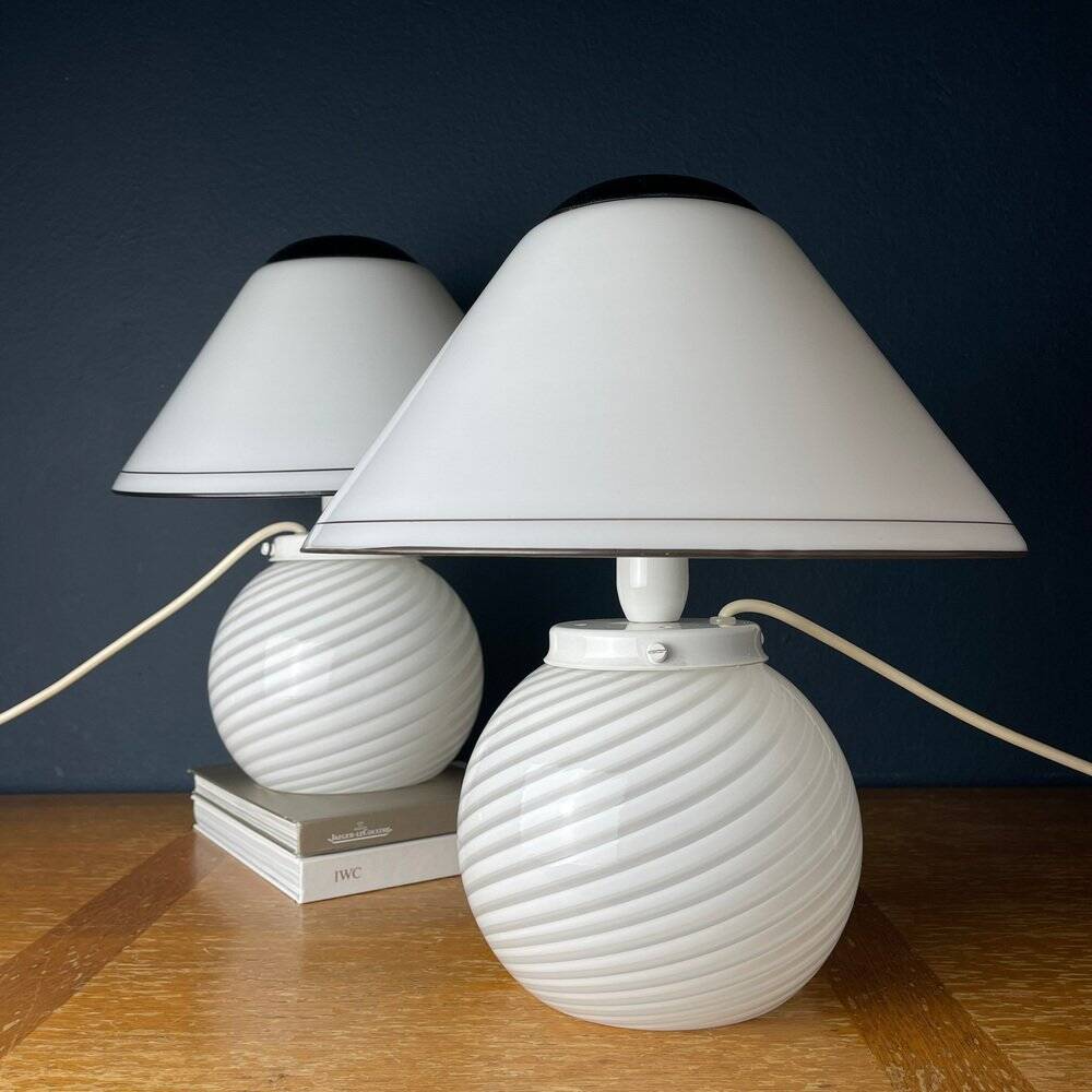 White Murano table lamps, 1970s, set of 2