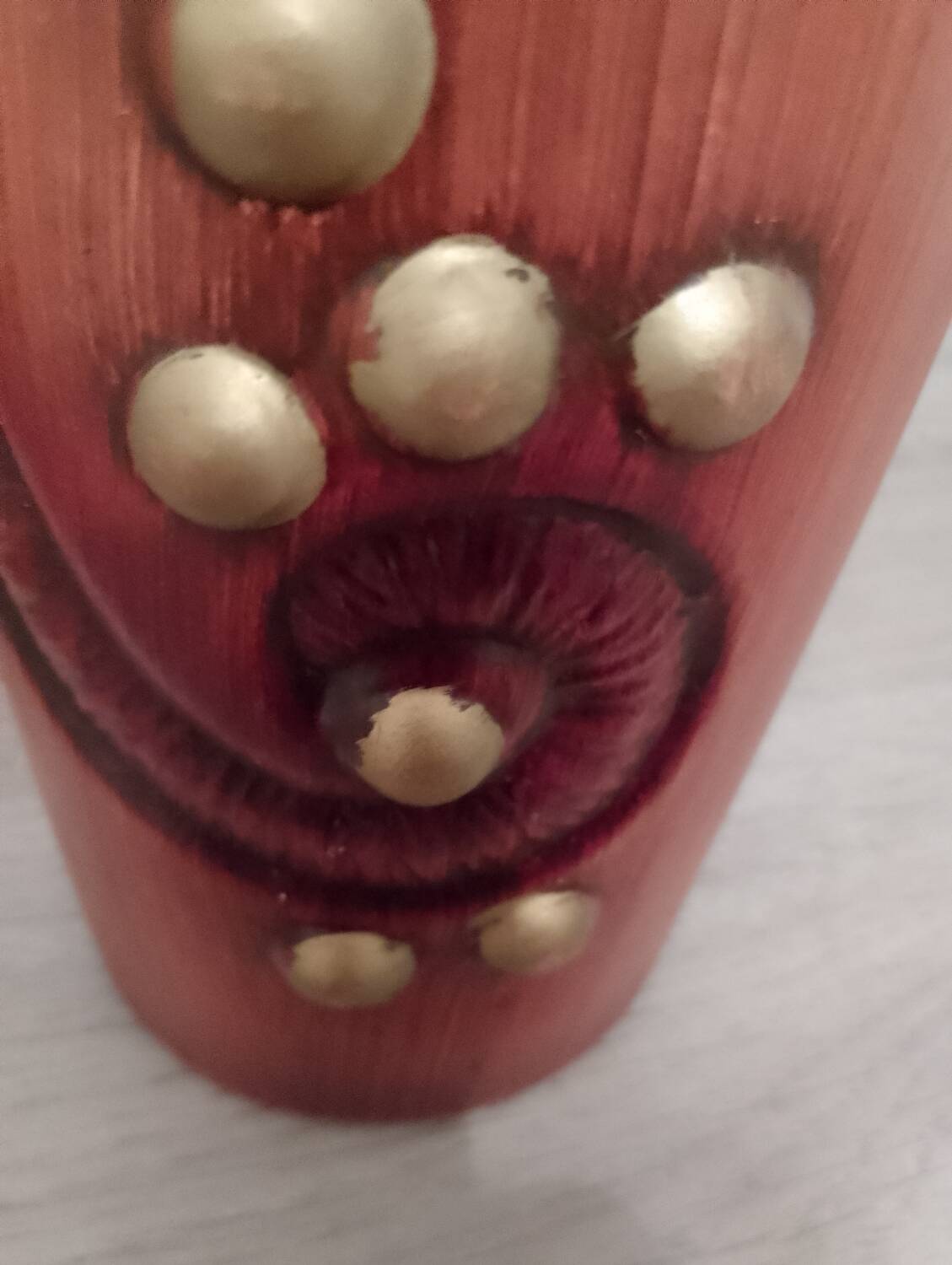 Vase collaboration between G de Bryun and Atelier Dubois at Bouffioulx.