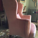 Wing chair
