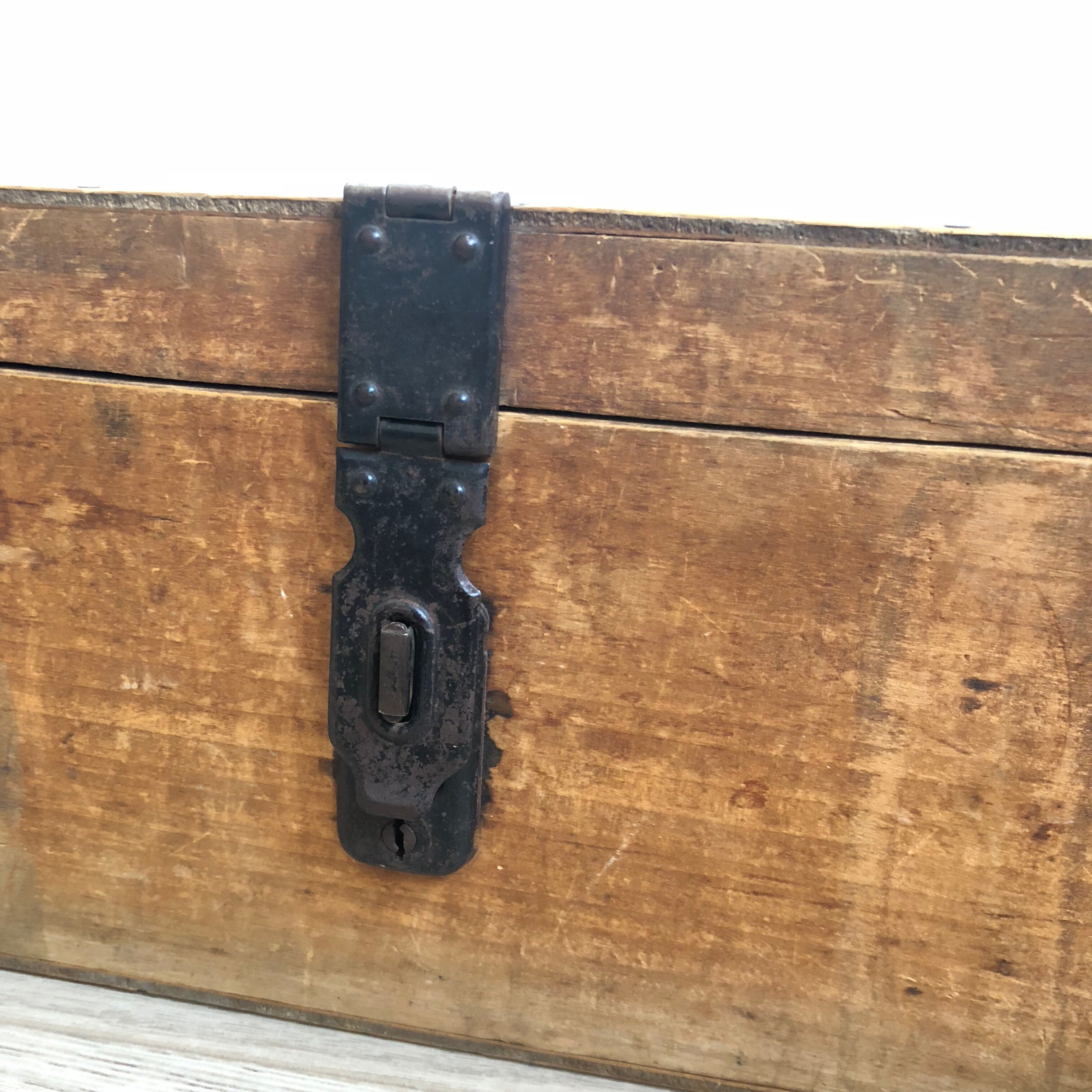 Toys old vintage box 1960 45x35x21cm