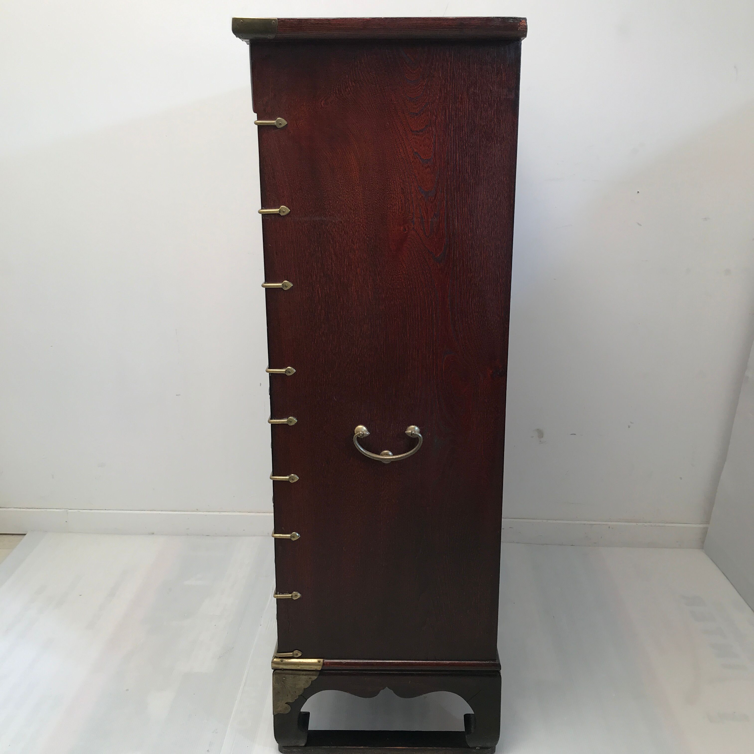 Furniture antique Korean storage box 1910 in wood and brass