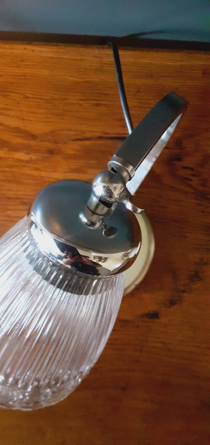 Pair of 40s/50s art deco style lamps/wall lights