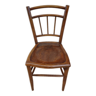 Chaise bistrot avec motif et bois courbé