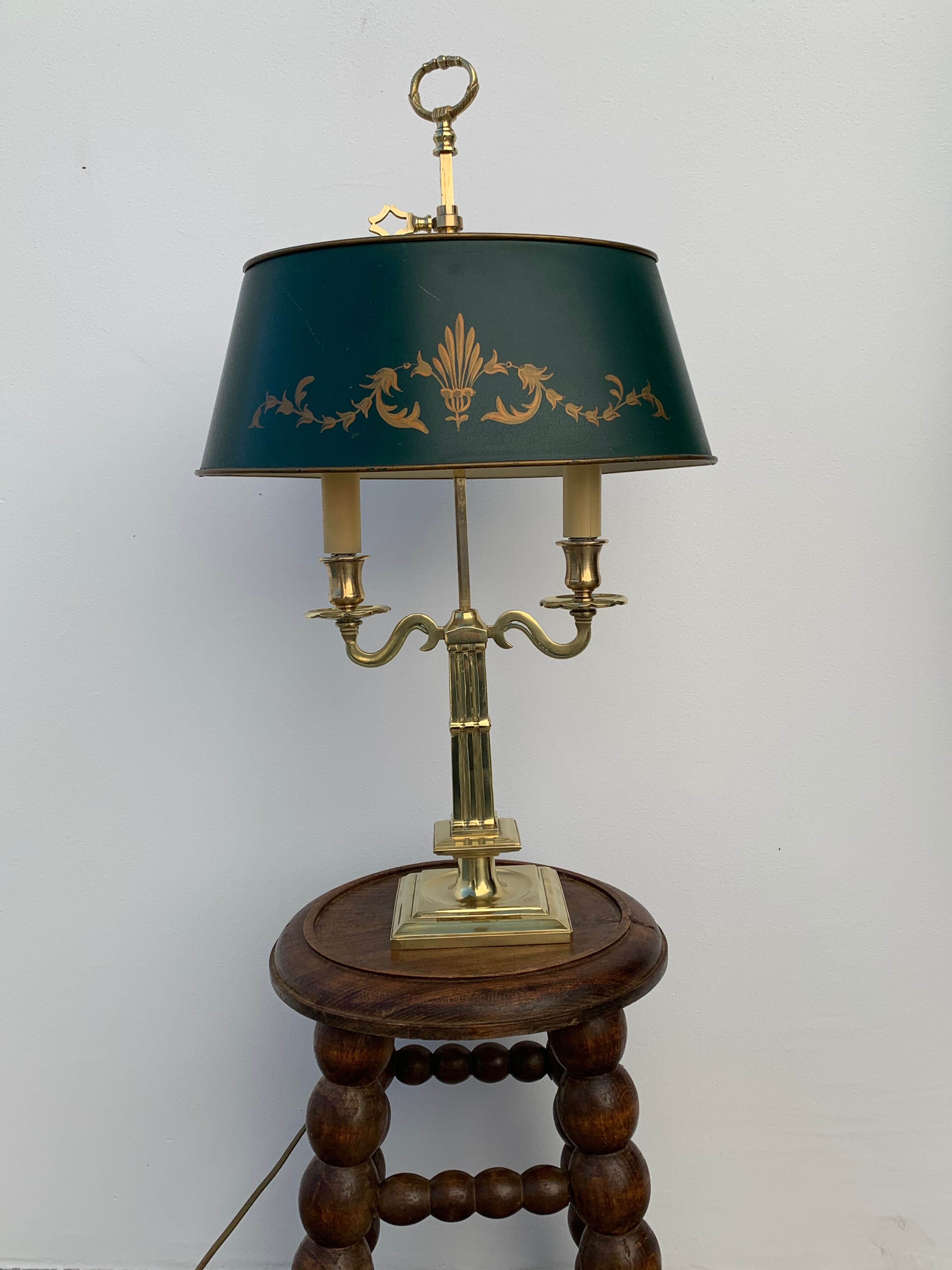 Lucien Gau's gilded bronze water bottle lamp Directoire style, 20th century