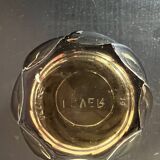 Lever spiral vase