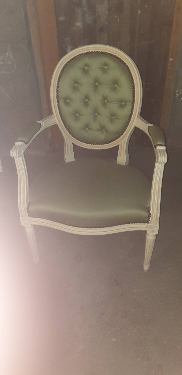Louis xvi medallion armchair